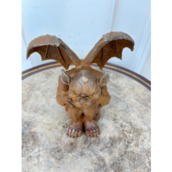 Żeliwna Stara Figura - Przyczajony Gargulec Toskański - Rustykalna Figurka