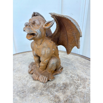 Żeliwna Stara Figura - Przyczajony Gargulec Toskański - Rustykalna Figurka