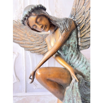 Anielica z Rozłożonymi Skrzydłami - Wielka Figura z Brazu - Aniołek 117cm