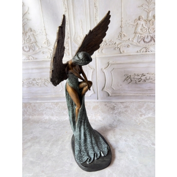 Anielica z Rozłożonymi Skrzydłami - Wielka Figura z Brazu - Aniołek 117cm