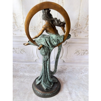 Muza z Kwiatami Figura z Brazu w Stylu Secesja Patyna Dama w Sukni 125cm